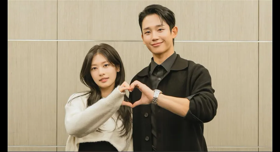 Article : Love Next Door : Jung Hae-in et Jung So-min réunis dans une rom-com feel-good par les créateurs de Hometown Cha-Cha-Cha Love Next Door : Jung Hae-in et Jung So-min réunis dans une rom-com feel-good par les créateurs de Hometown Cha-Cha-Cha