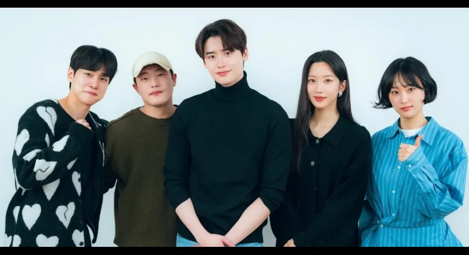 Law and the City : Lee Jong-seok et Moon Ga-young réunis dans un nouveau drama judiciaire romantique